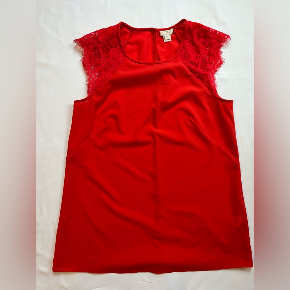 Red lace capped top